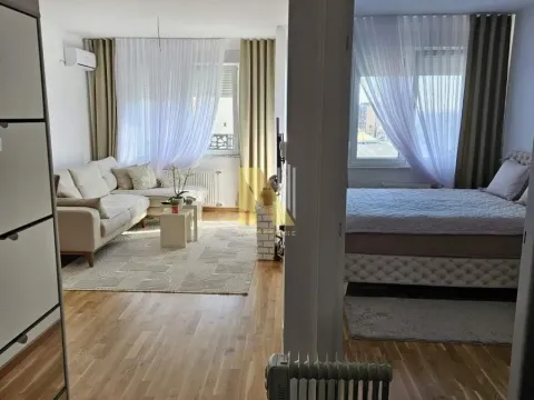 Prodaja, dvosoban stan, 44m², Avijatičarsko naselje, Novi Sad Sve Podlokacije - image 4
