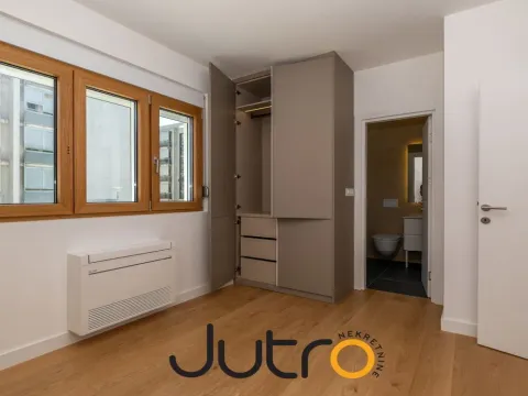 Prodaja, trosoban stan, 90m², Podgorica, Crna Gora - image 19