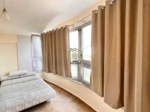 Rent, one bedroom apartment, 53m², Pobrežje, Podgorica - image 9