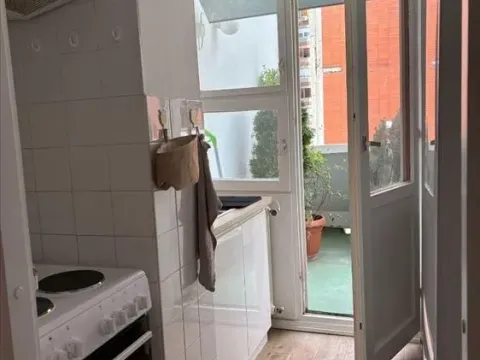Rent, one bedroom apartment, 43m², Autokomanda, Voždovac Sve Podlokacije - image 7