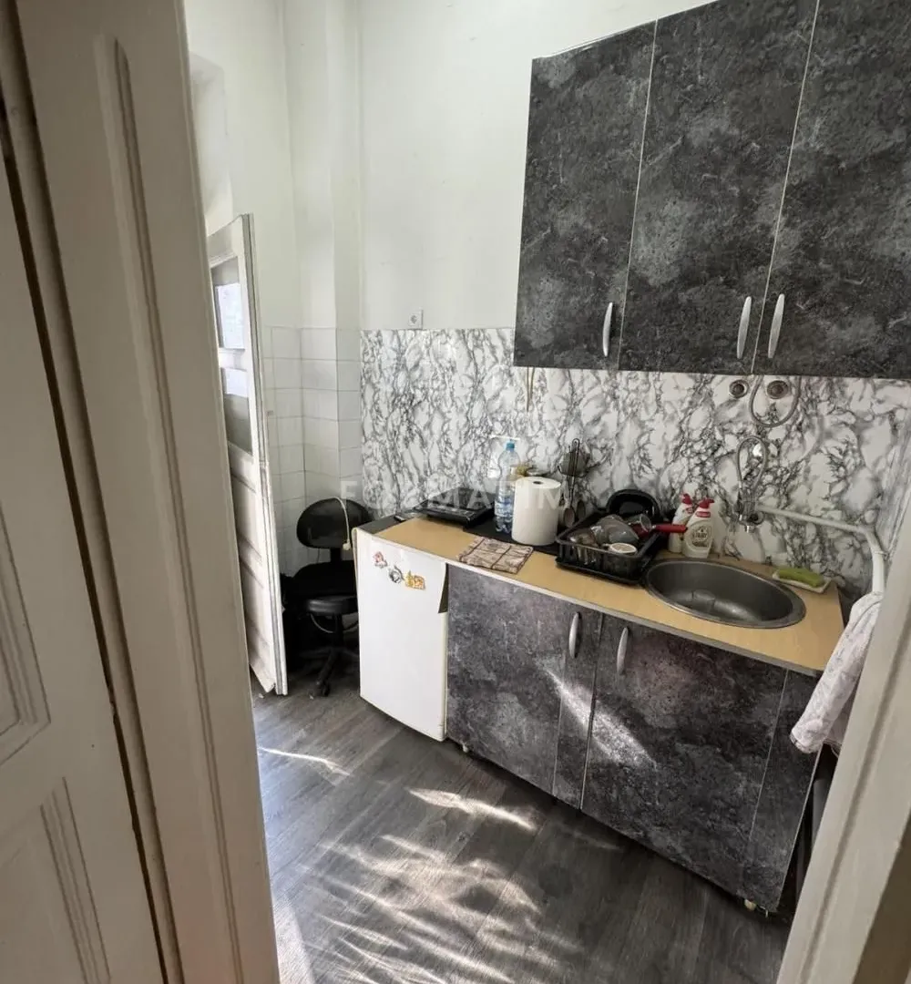 Prodaja, trosoban stan, 95m², Vračar Centar, Vračar Sve Podlokacije