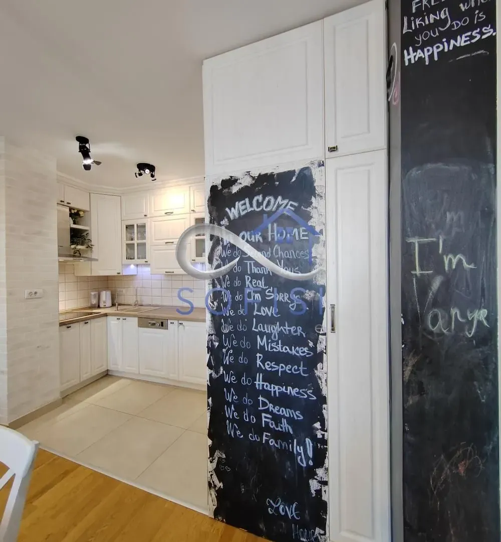 Izdavanje, trosoban stan, 68m², Adamovićevo Naselje, Novi Sad Sve Podlokacije