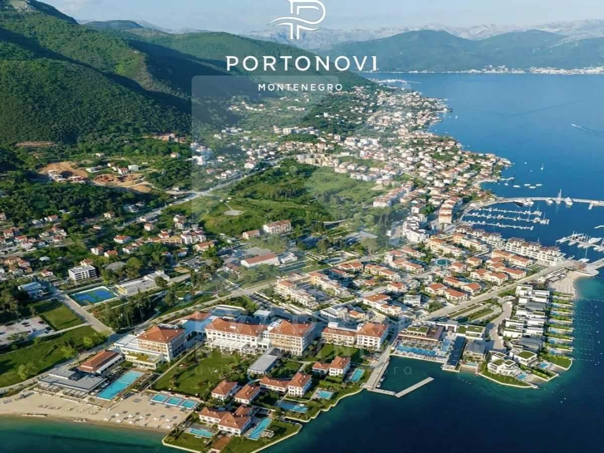 Prodaja, jednosoban stan, 79m², Portonovi, Herceg Novi