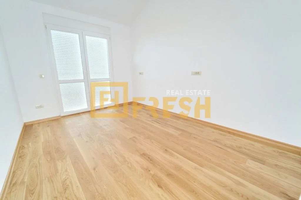 Sale, house, 400m², Bar, Crna Gora