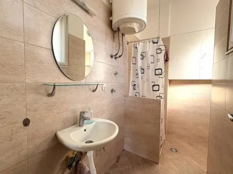 Izdavanje, dvosoban stan, 60m², Palilula Sve Podlokacije, Beograd - image 9