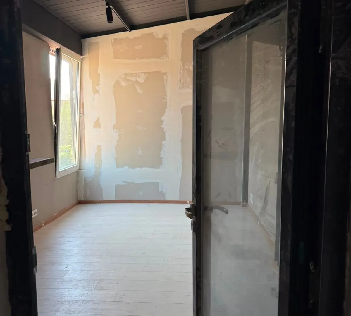 Rent, office space, 310m², Stari Aerodrom, Podgorica