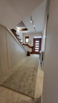 Rent, house, 280m², Stara Varoš, Podgorica - image 17