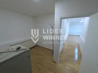 Izdavanje, poslovni prostor, 97m², Savski Venac, Beograd - image 14