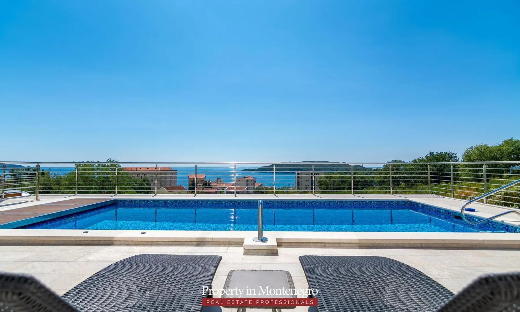Sale, house, 400m², Bečići, Budva