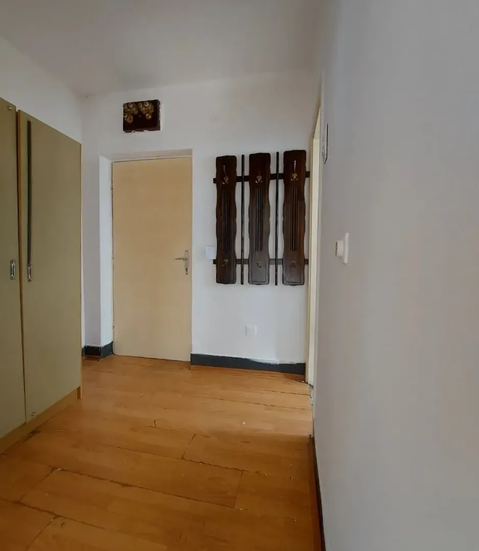 Prodaja, jednosoban stan, 44m², Centar, Nikšić