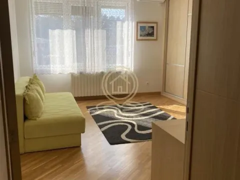 Stan in Tašmajdan