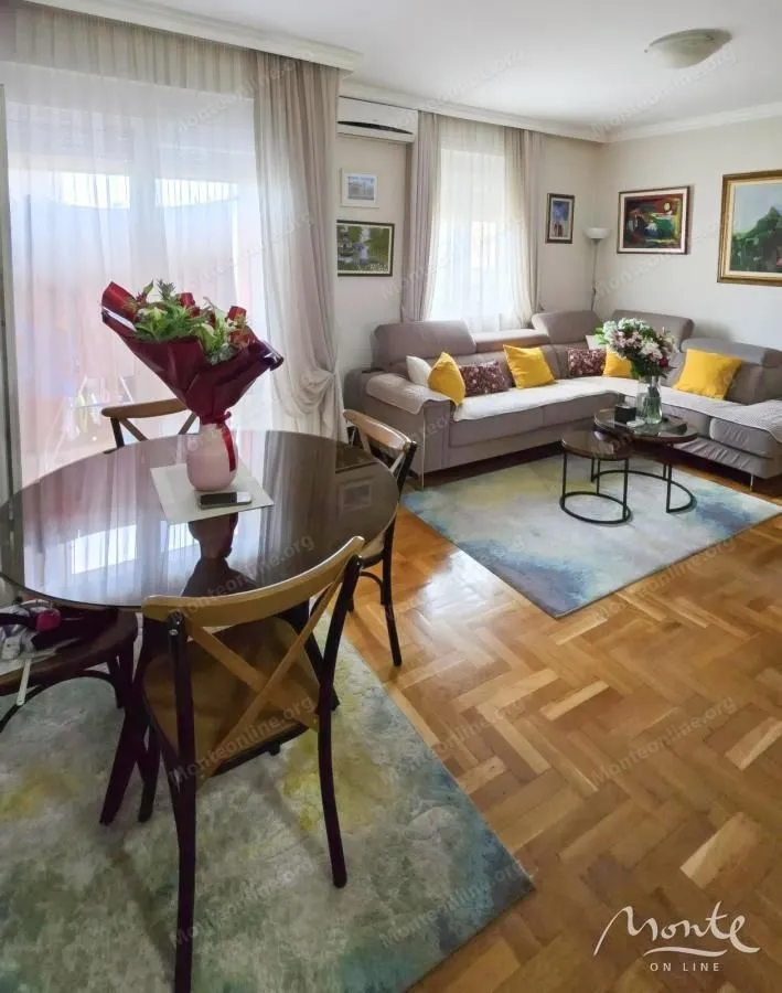 Prodaja, dvosoban stan, 65m², Zabjelo, Podgorica