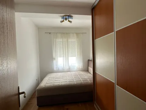 Izdavanje, stan, 54m², Stari Aerodrom, Podgorica - image 9