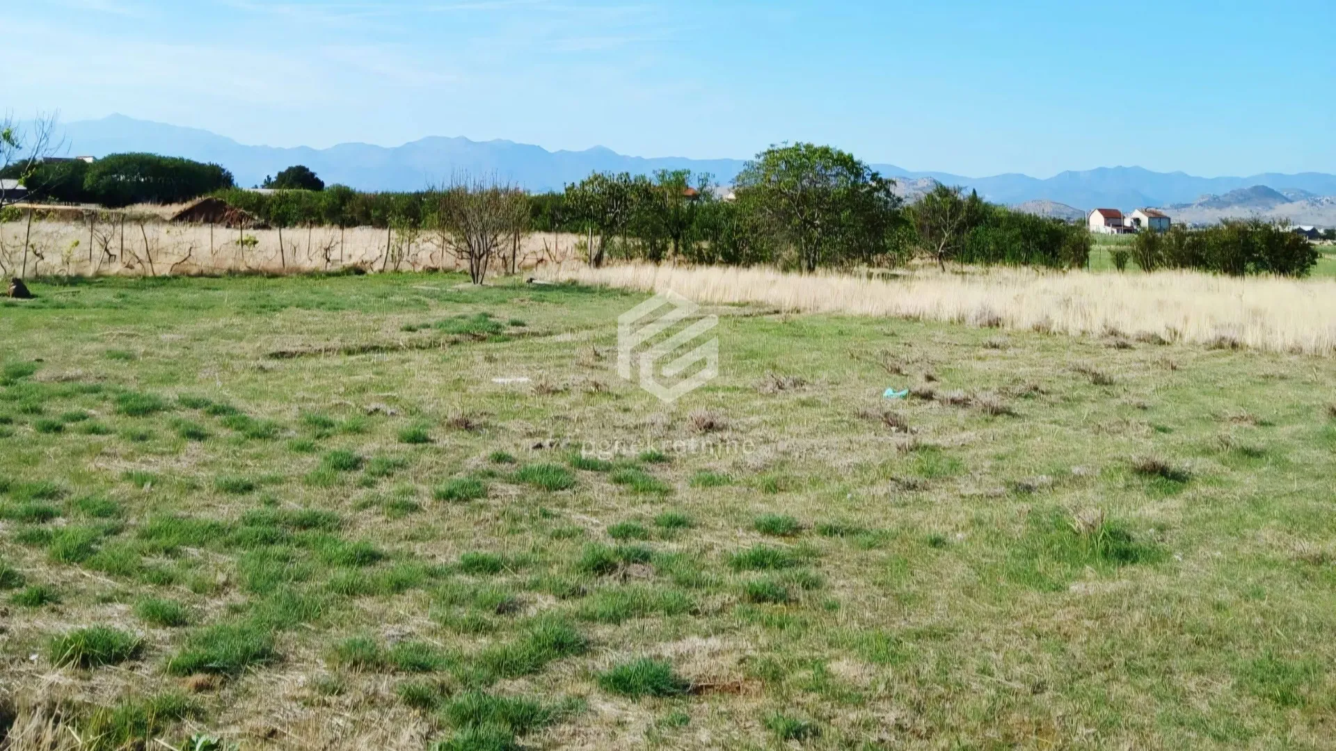 Prodaja, plac, 1589m², Kuće Rakića, Podgorica