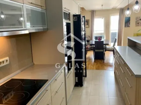 Prodaja, četvorosoban stan, 157m², Đeram Pijaca, Beograd - image 7