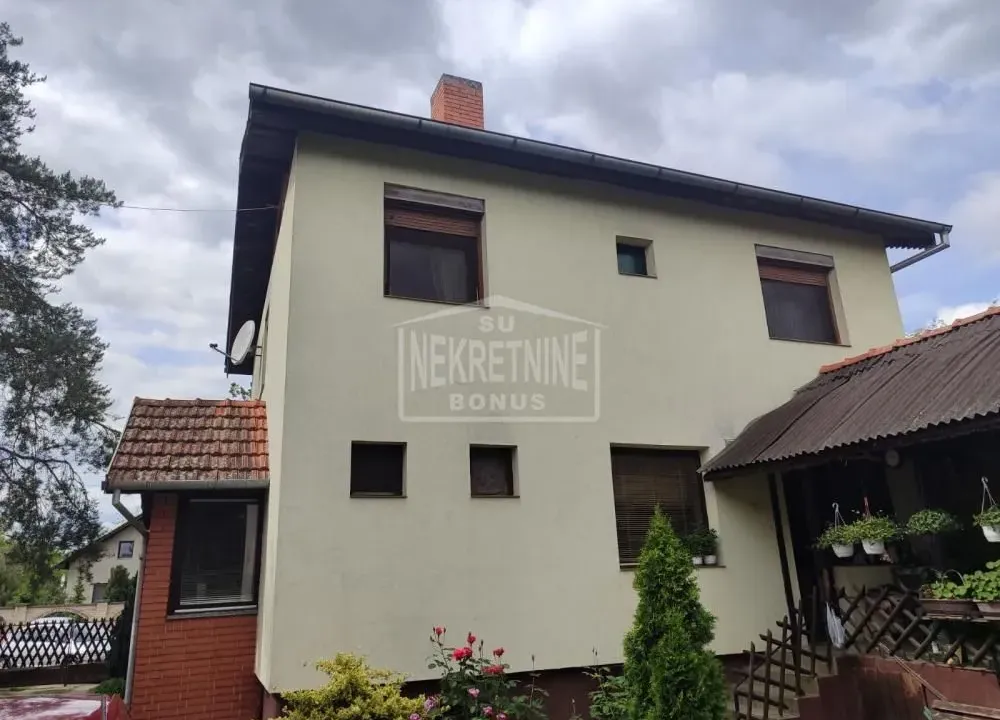 Prodaja, kuća, 132m², Makova Sedmica, Subotica