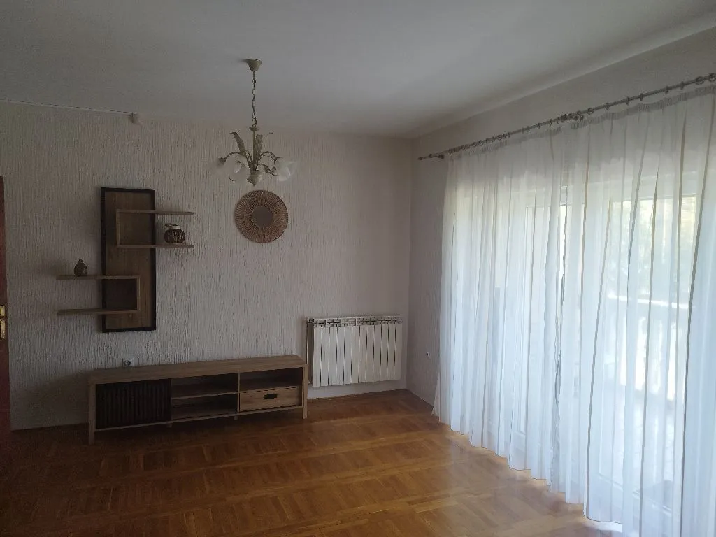 Rent, house, 140m², Zabjelo, Podgorica