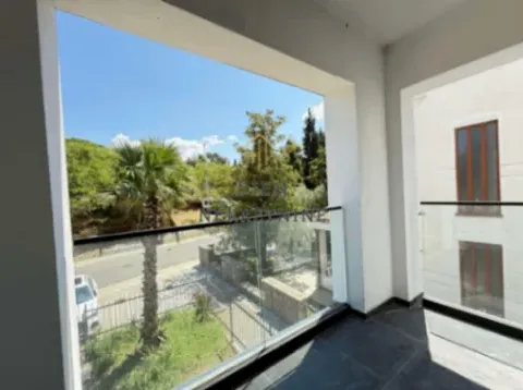 Prodaja, trosoban stan, 111m², Vezirov Most, Podgorica - image 6