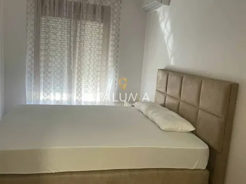 Izdavanje, dvosoban stan, 72m², City Kvart, Podgorica - image 5