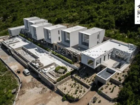 Prodaja, kuća, 328m², Krašići, Tivat - image 4