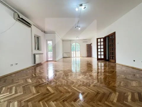 Rent, house, 220m², Dahna, Podgorica - image 3