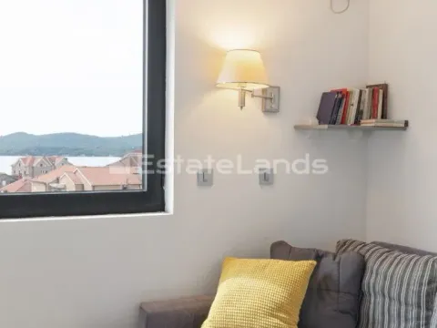 Izdavanje, garsonjera, 19m², Centar, Tivat - image 5