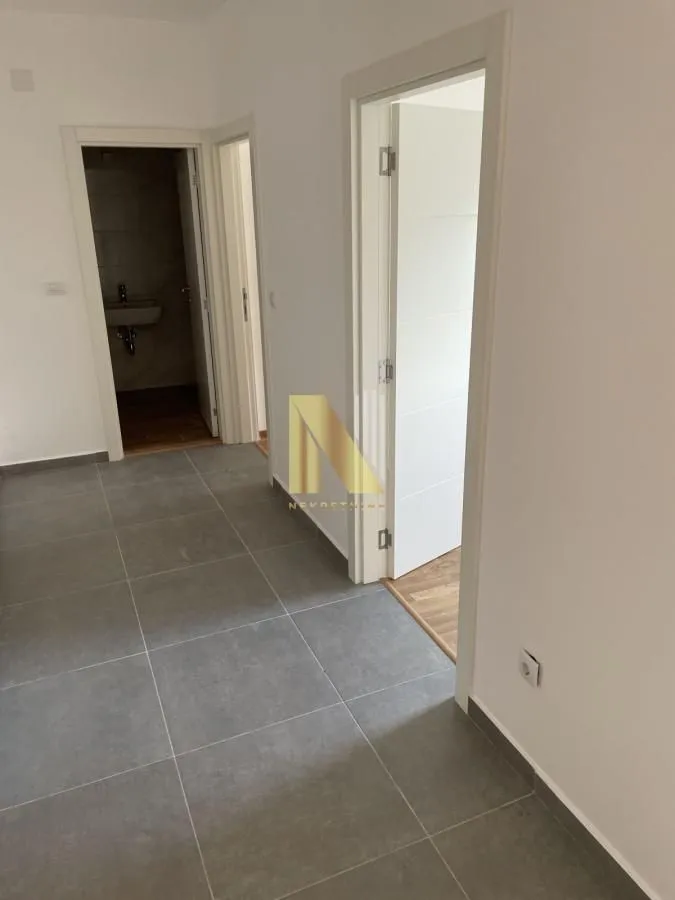 Rent, office space, 61m², Grbavica, Novi Sad Sve Podlokacije