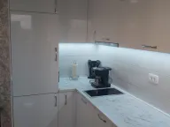 Izdavanje, dvosoban stan, 57m², Stari Aerodrom, Podgorica - image 7