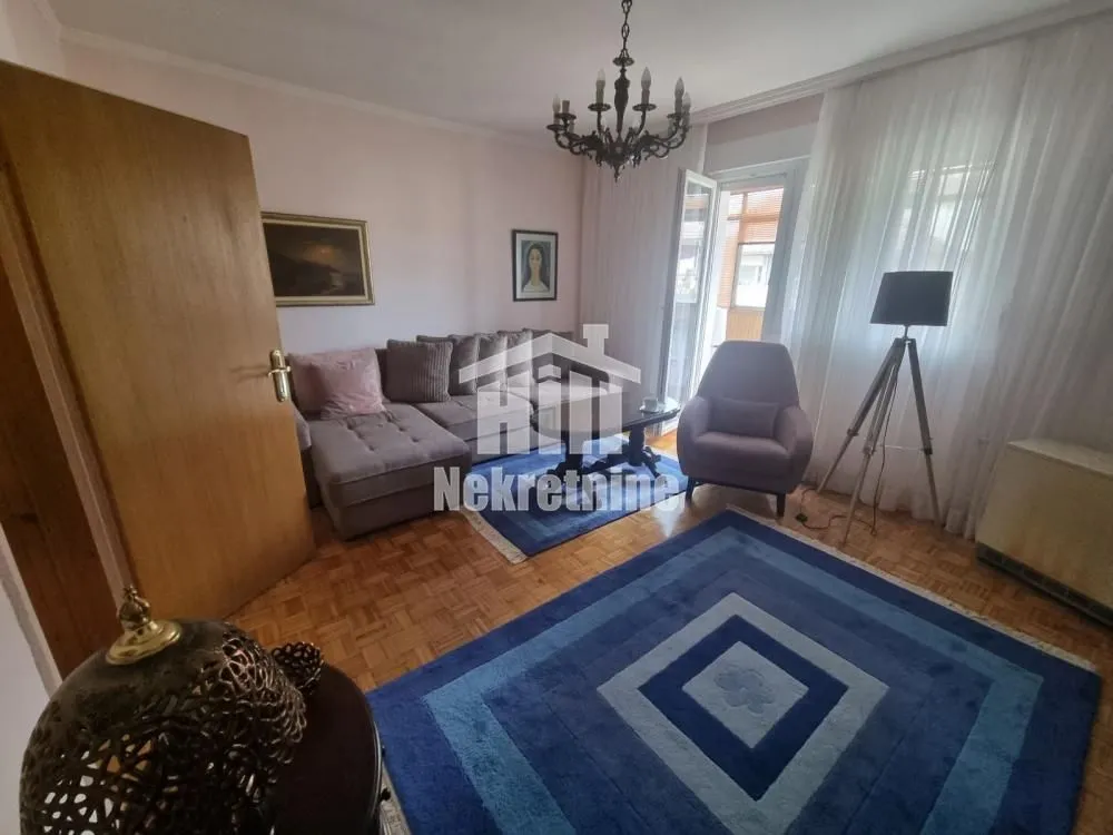 Sale, four bedroom apartment, 100m², Zemun Sve Podlokacije, Beograd