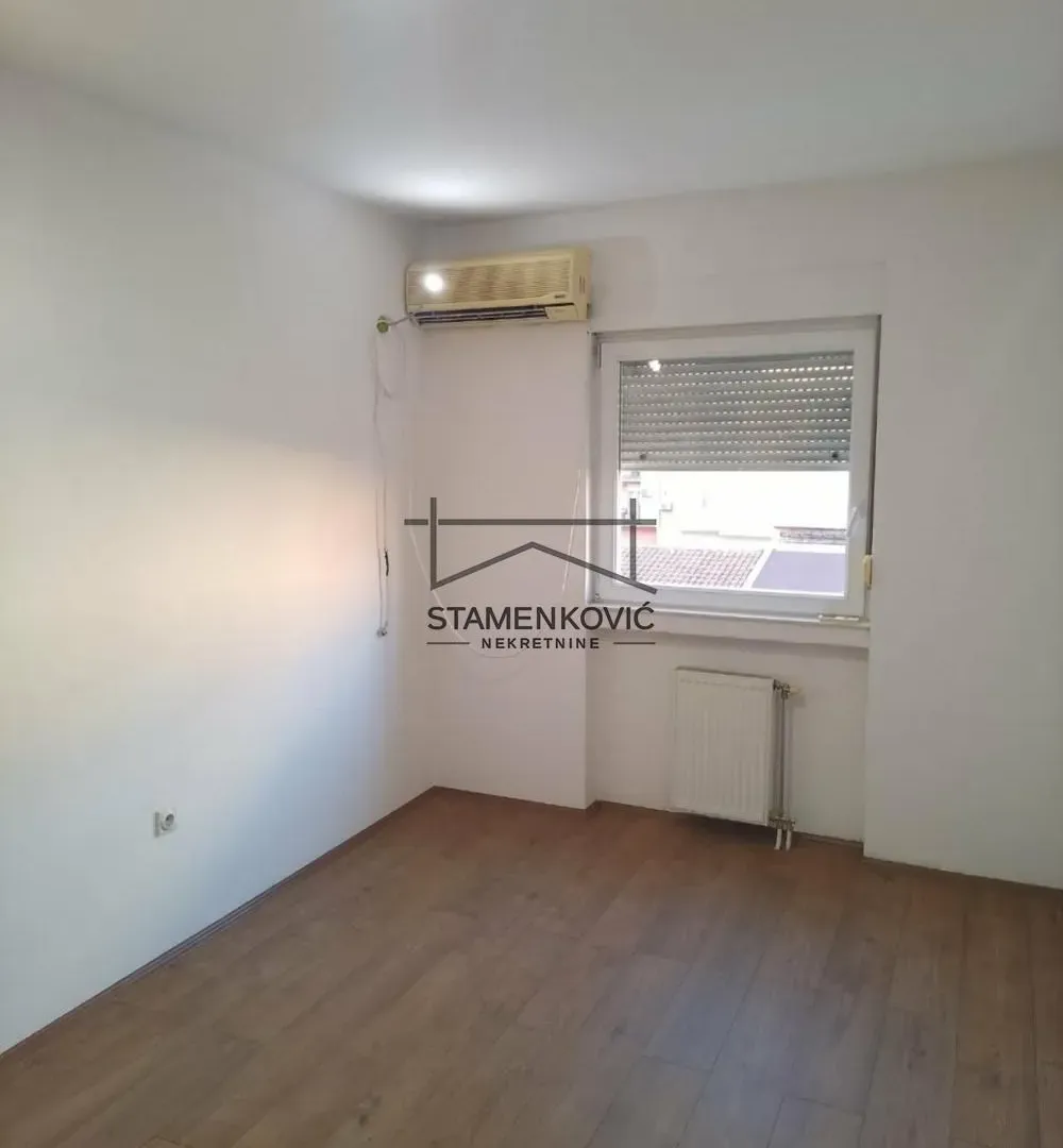 Prodaja, dvosoban stan, 46m², Nova Detelinara, Novi Sad Sve Podlokacije