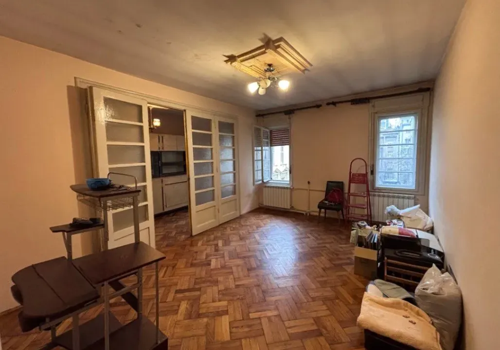 Prodaja, stan, 77m², Stari Grad, Beograd