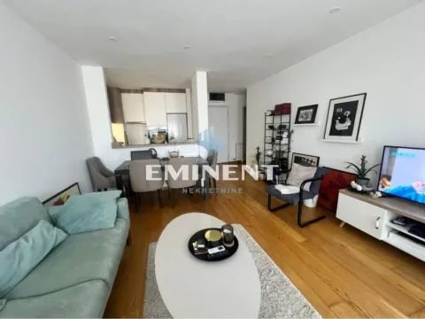 Rent, three bedroom apartment, 72m², Uciteljsko Naselje, Zvezdara Sve Podlokacije - image 2