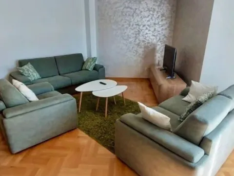 Prodaja, jednosoban stan, 61m², Centar, Bar - image 3