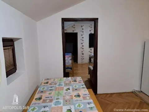 Prodaja, kuća, 120m², Zemun Centar, Zemun Sve Podlokacije - image 13