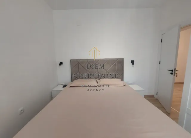 Rent, two bedroom apartment, 70m², Tivat, Crna Gora