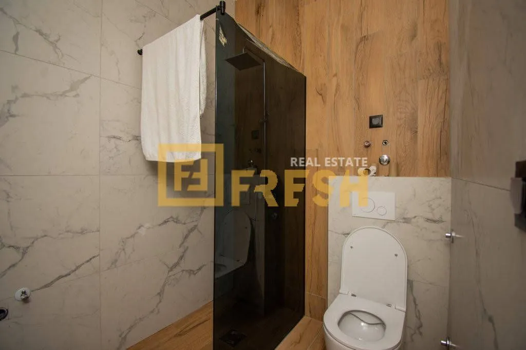 Rent, house, 700m², Zeta, Podgorica