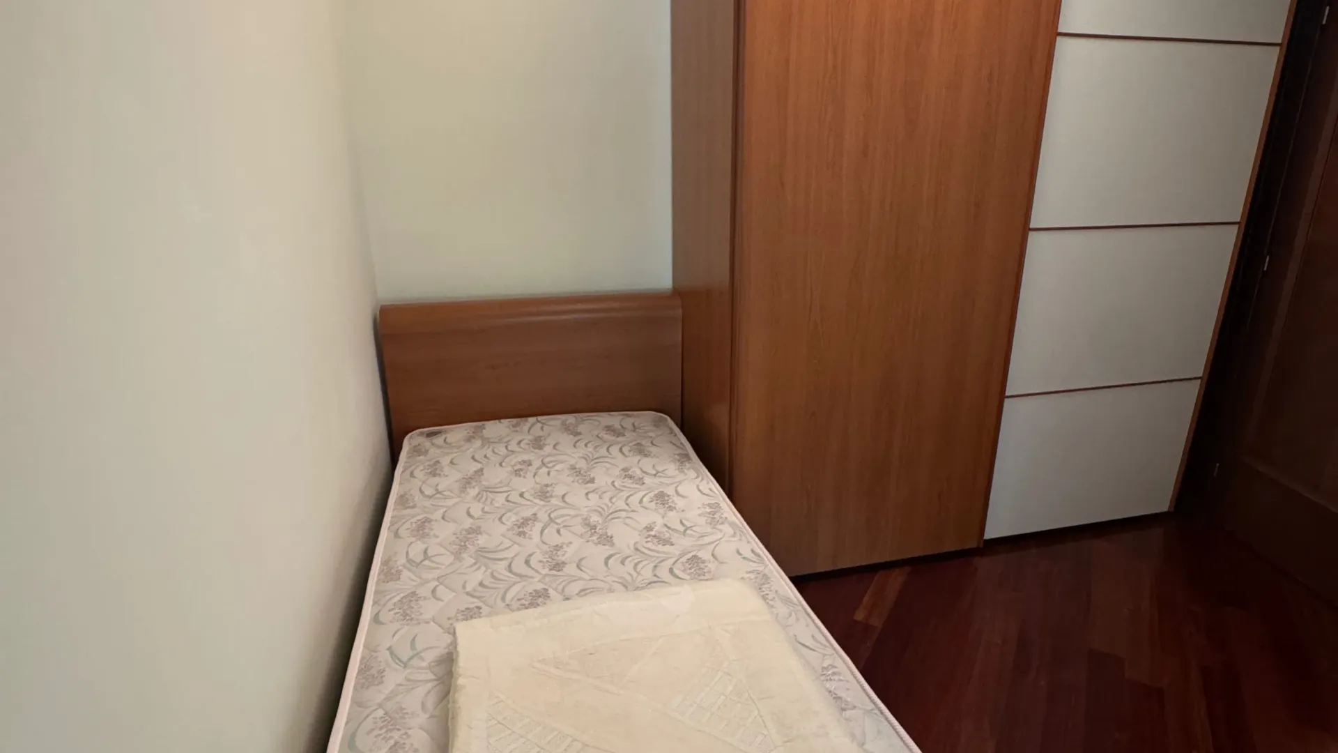 Izdavanje, dvosoban stan, 73m², Golubovina, Budva