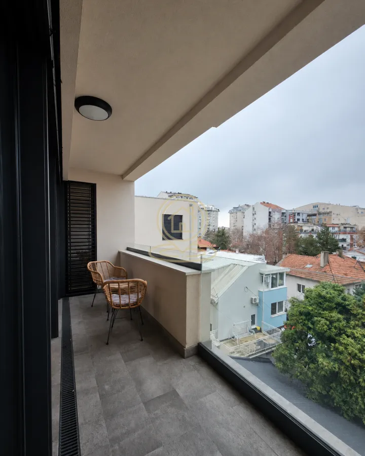 Rent, two bedroom apartment, 90m², Voždovac Sve Podlokacije, Beograd