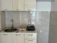 Izdavanje, jednosoban stan, 40m², Central Point, Podgorica - image 8