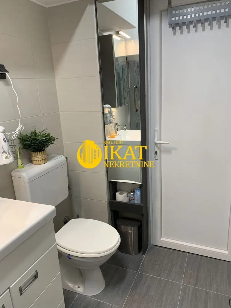 Prodaja, trosoban stan, 74m², Zvezdara Sve Podlokacije, Beograd