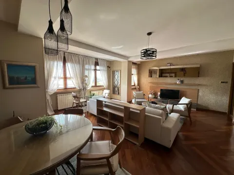 Rent, two bedroom apartment, 90m², Stari Aerodrom, Podgorica - image 3