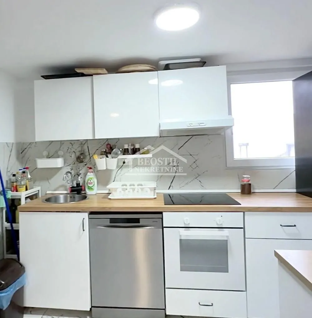 Prodaja, kuća, 151m², Vrčin, Grocka