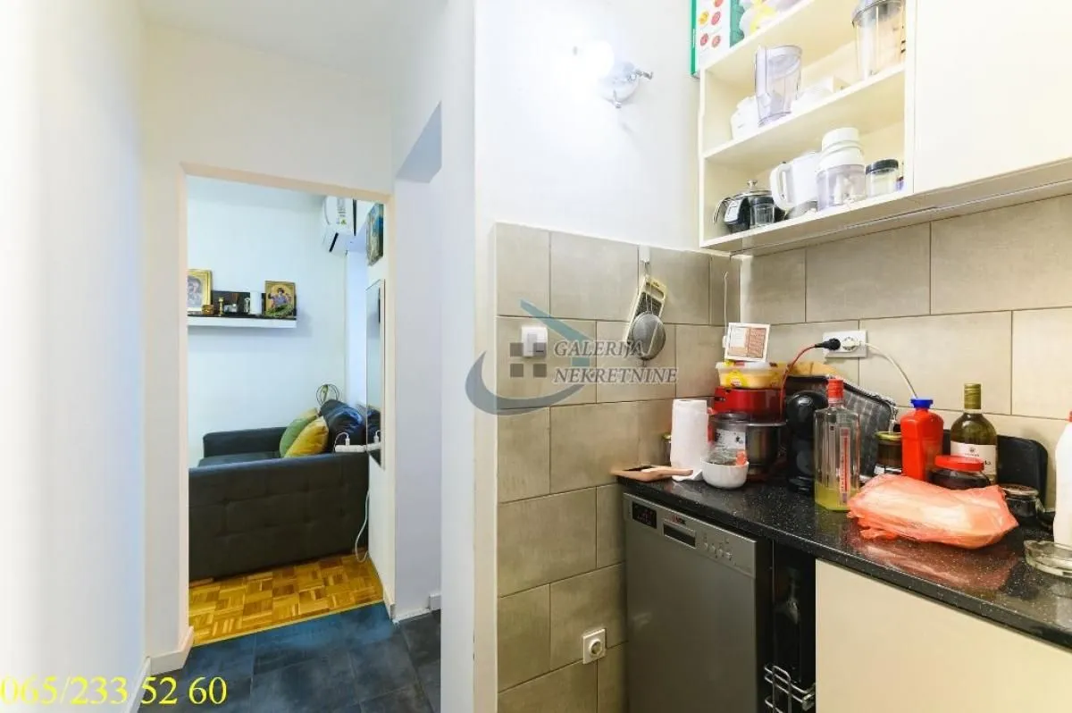 Sale, two bedroom apartment, 44m², Stari Grad, Beograd