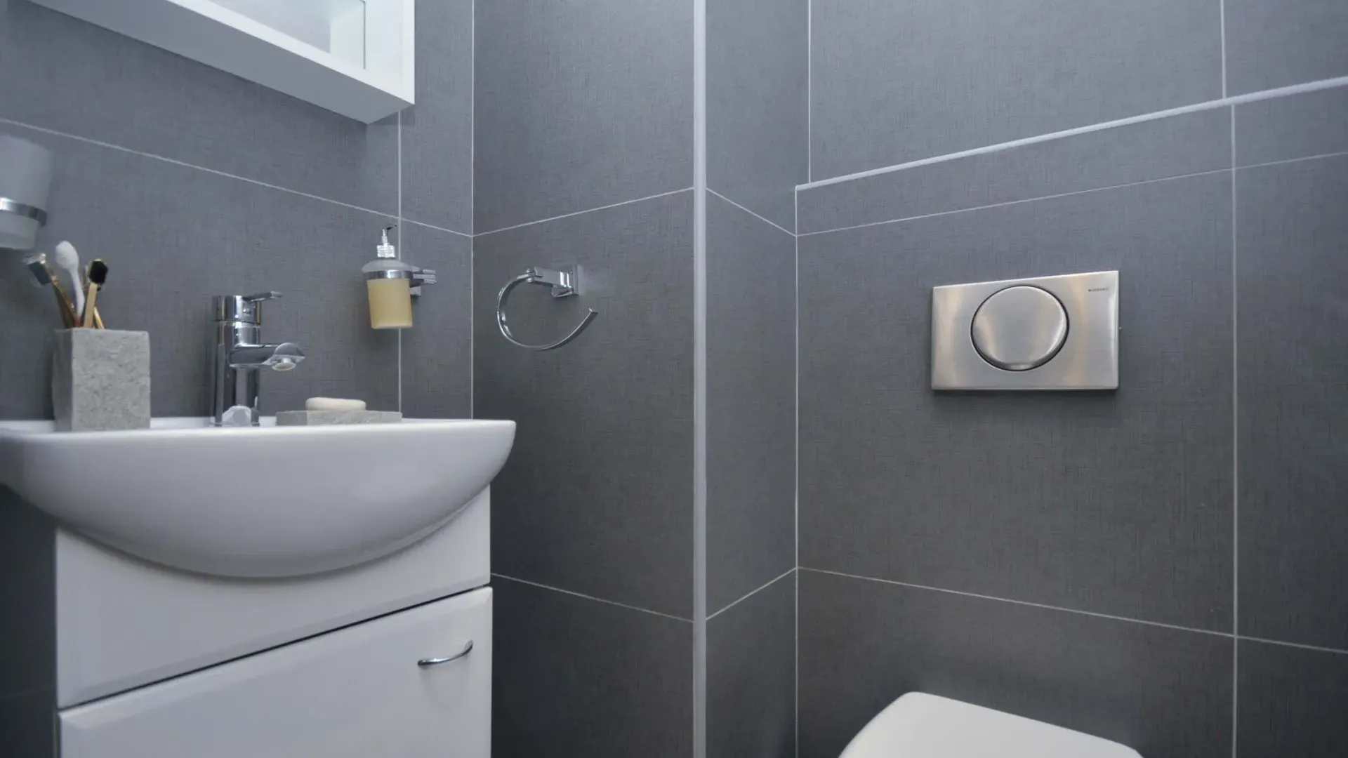 Prodaja, dvosoban stan, 55m², Pržno, Budva