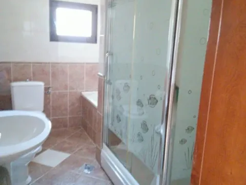 Izdavanje, kuća, 180m², Masline, Podgorica - image 2