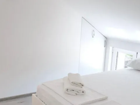 Izdavanje, dvosoban stan, 40m², Mažina, Tivat - image 9