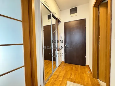 Rent, one bedroom apartment, 45m², City Kvart, Podgorica - image 2