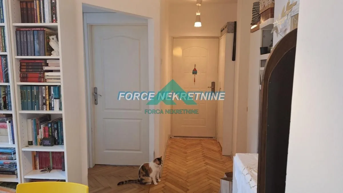 Sale, four bedroom apartment, 104m², Voždovac Sve Podlokacije, Beograd