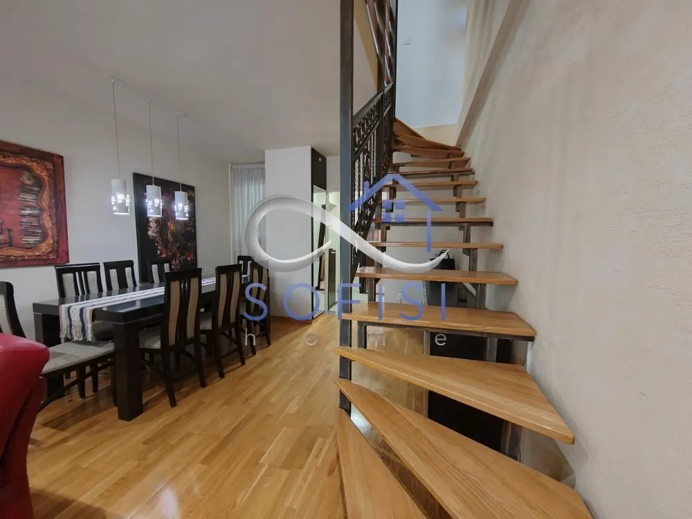 Izdavanje, kuća, 130m², Lipov gaj, Novi Sad Sve Podlokacije