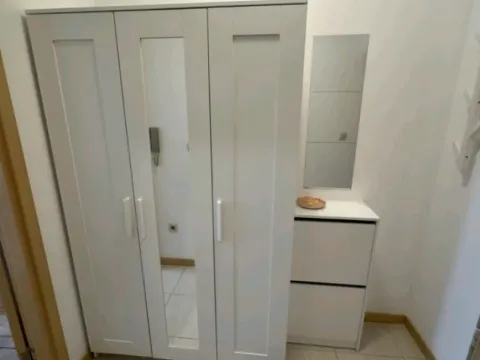 Izdavanje, garsonjera, 26m², Blok 6, Podgorica - image 8